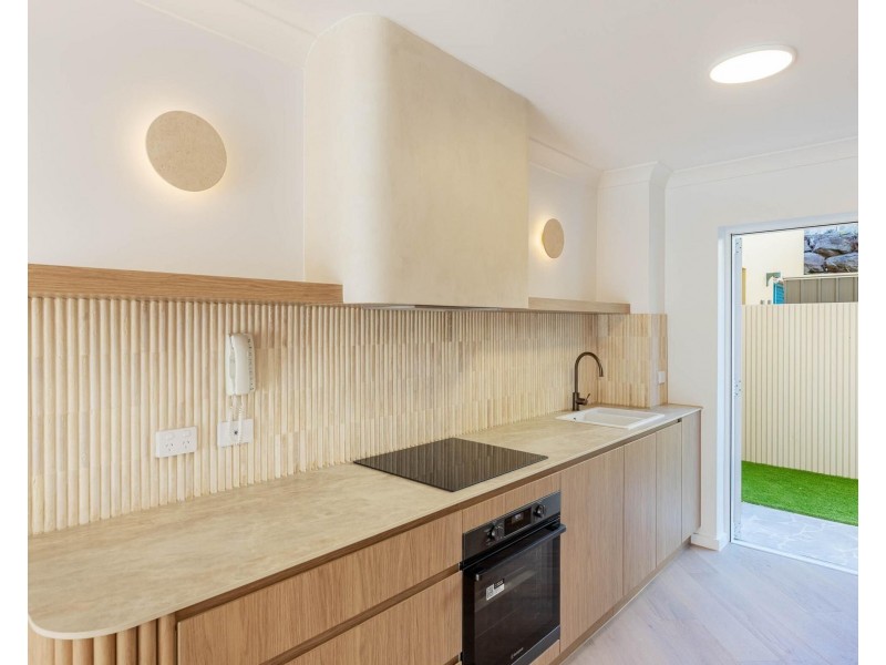5/27 Dutton Street, Coolangatta QLD 4225