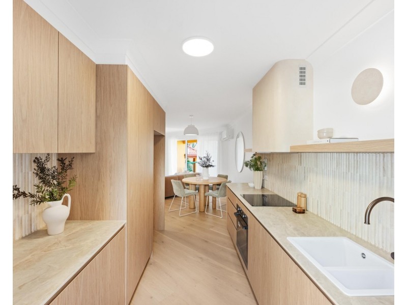 5/27 Dutton Street, Coolangatta QLD 4225