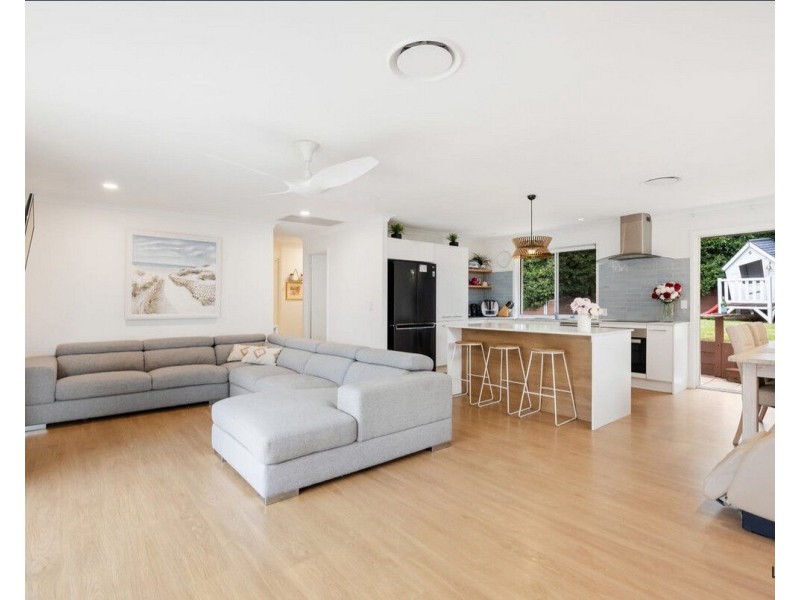 6 Karrinyup Place, Robina QLD 4226