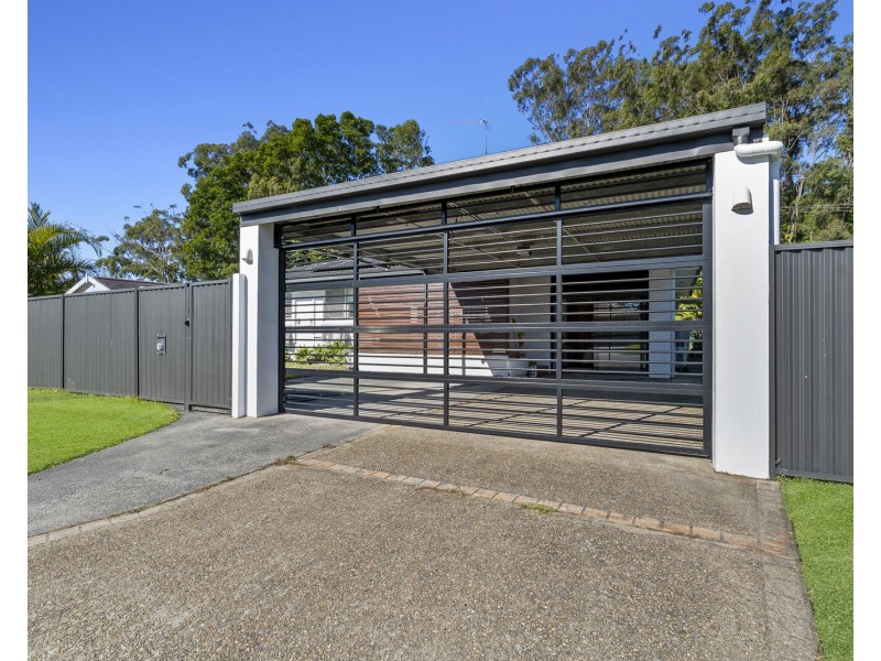 8 Drumfish Drive, Currumbin Waters QLD 4223