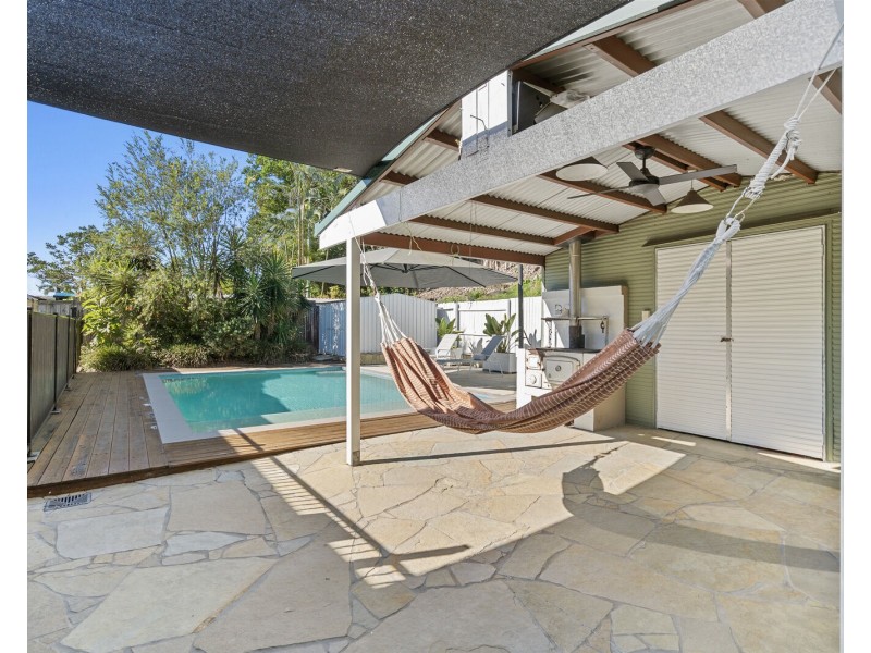 8 Drumfish Drive, Currumbin Waters QLD 4223