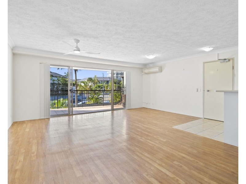 10/1040 Gold Coast Highway, Palm Beach QLD 4221