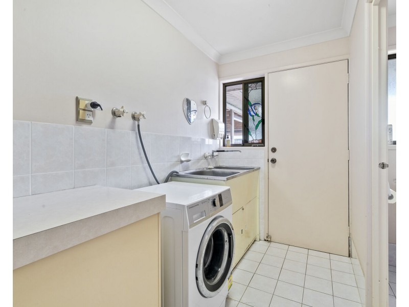 7 Mainsail Street, Currumbin Waters QLD 4223