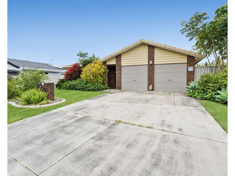 7 Mainsail Street, Currumbin Waters QLD 4223