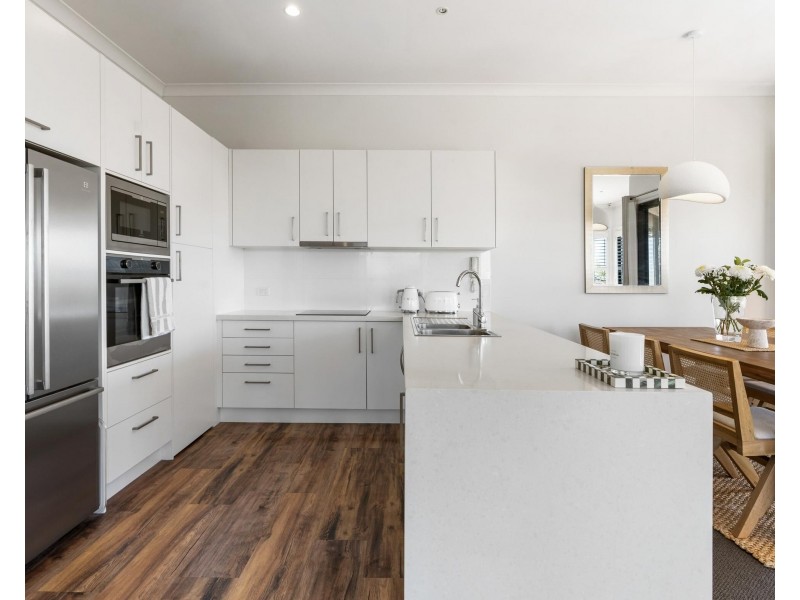 1/67-69 Doubleview Drive, Elanora QLD 4221