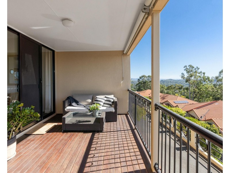 1/67-69 Doubleview Drive, Elanora QLD 4221
