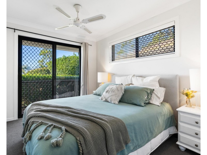 1/67-69 Doubleview Drive, Elanora QLD 4221