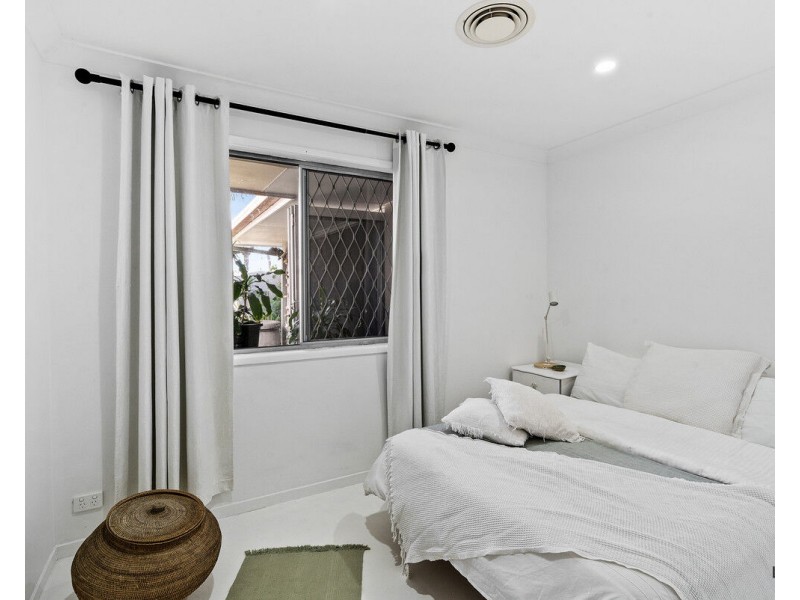 2/62 Parnki Parade, Palm Beach QLD 4221