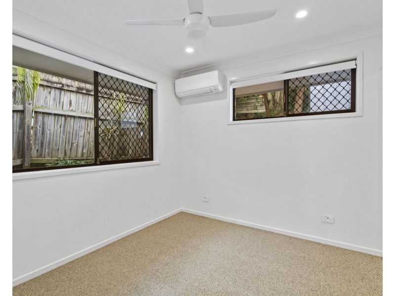 1/68A West Burleigh Road, Burleigh Heads QLD 4220