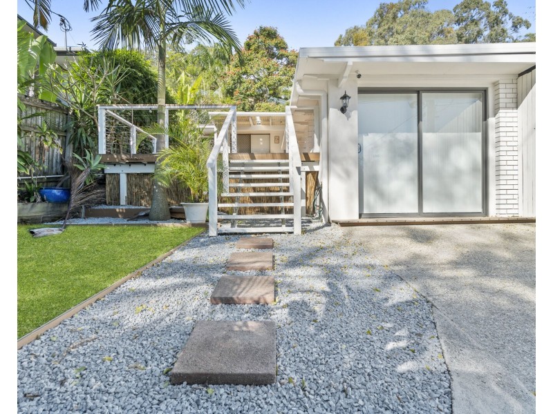 1/68B West Burleigh Road, Burleigh Heads QLD 4220