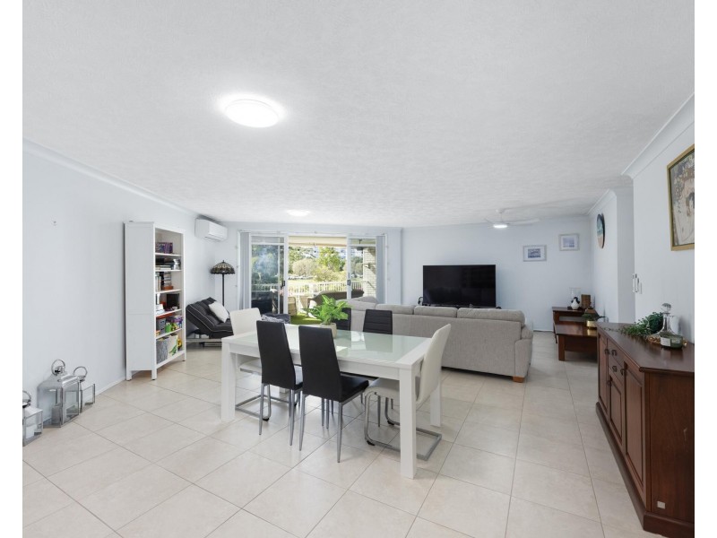 11/54 Dutton Street, Coolangatta QLD 4225