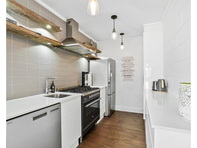 1/738 Pacific Parade, Currumbin QLD 4223