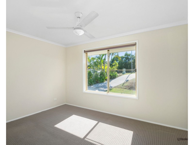 16 Daphne Court, Elanora QLD 4221