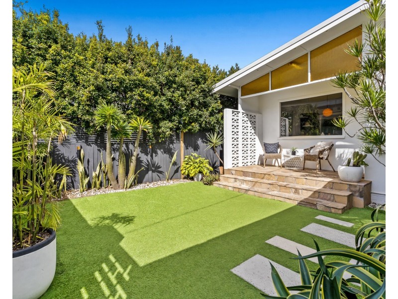 72 Cypress Terrace, Palm Beach QLD 4221