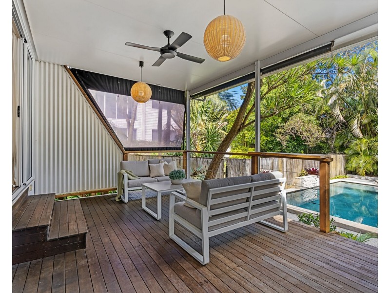 72 Cypress Terrace, Palm Beach QLD 4221