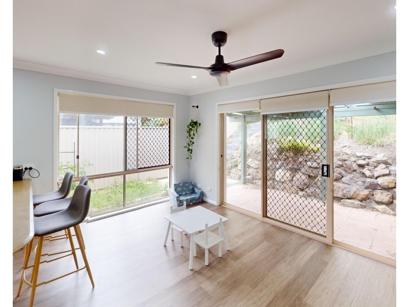 43 Saffron Street, Elanora QLD 4221