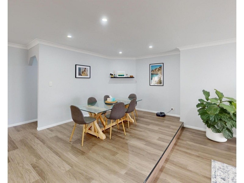 43 Saffron Street, Elanora QLD 4221