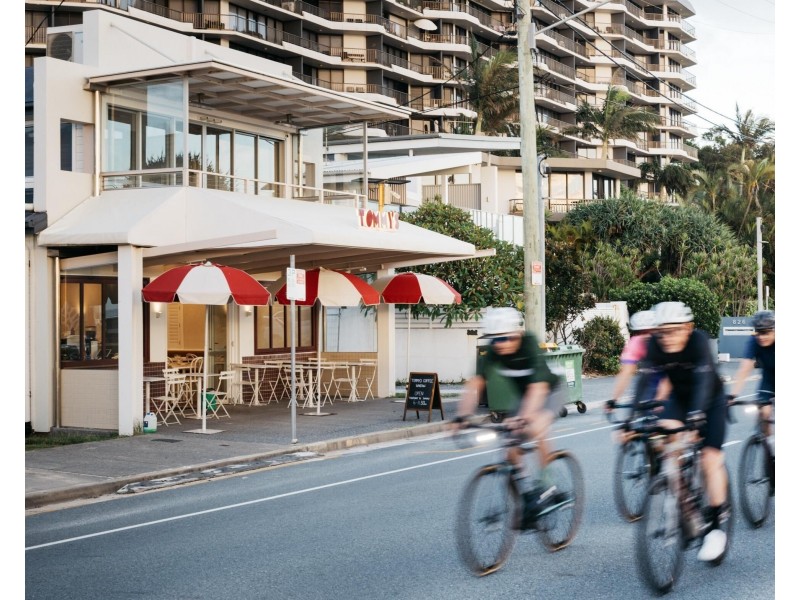 2/738 Pacific Parade, Currumbin QLD 4223