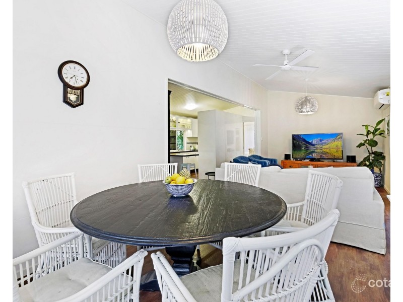 7 Johns Road, Mudgeeraba QLD 4213