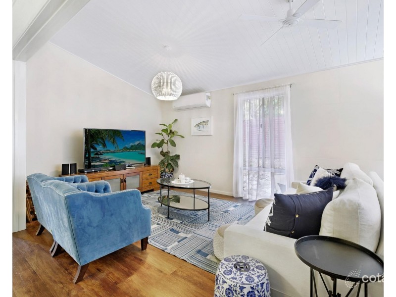 7 Johns Road, Mudgeeraba QLD 4213