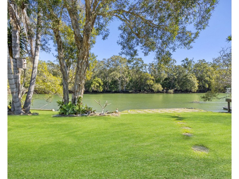 12 Westari Court, Currumbin Waters QLD 4223