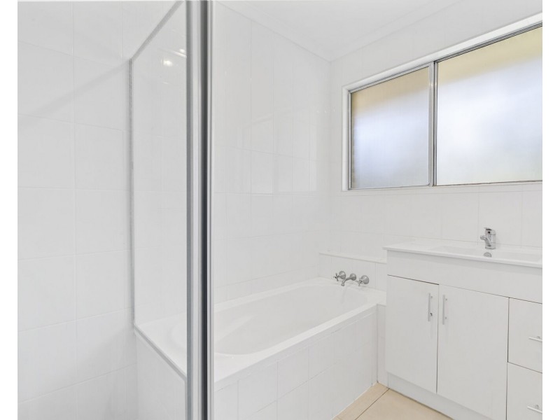 12 Westari Court, Currumbin Waters QLD 4223