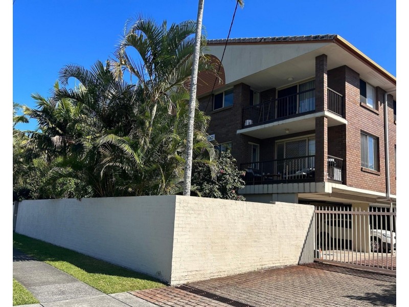 4/66 Sarawak Avenue, Palm Beach QLD 4221