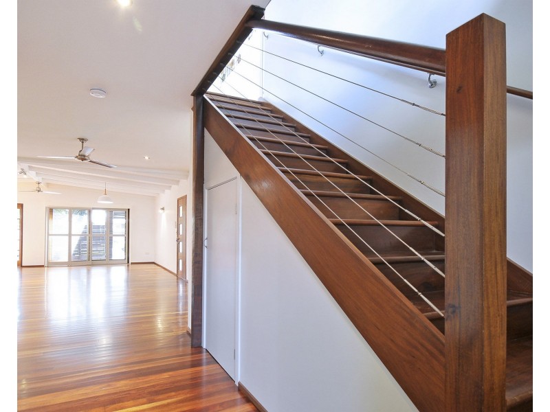 104 Third Avenue, Palm Beach QLD 4221
