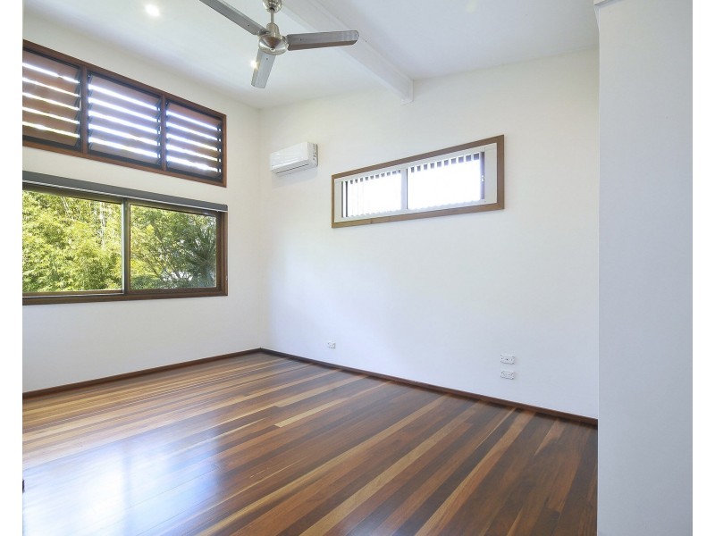 104 Third Avenue, Palm Beach QLD 4221