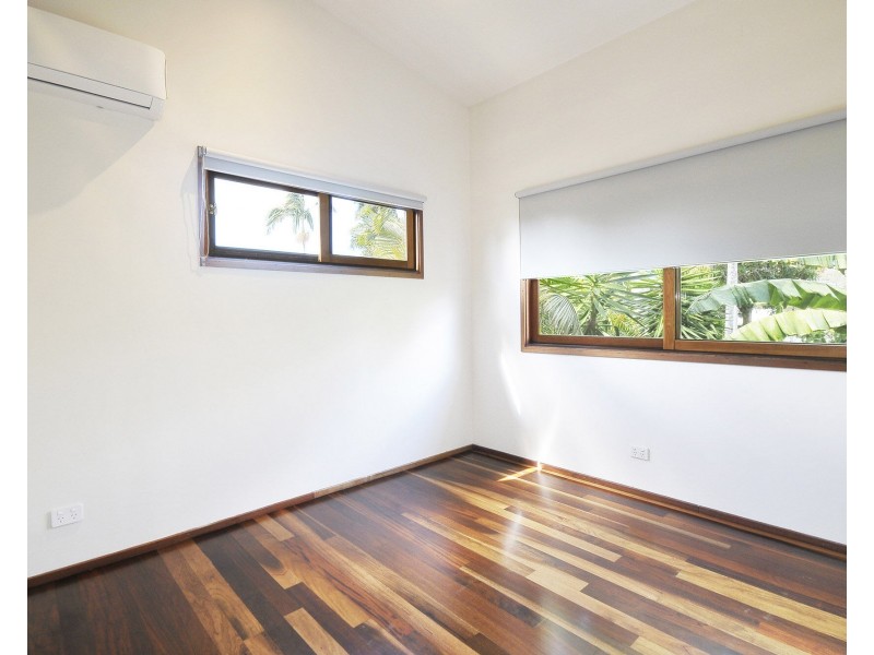 104 Third Avenue, Palm Beach QLD 4221