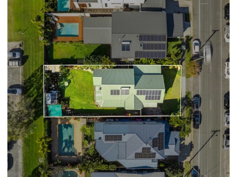 42 Acanthus Avenue, Burleigh Heads QLD 4220