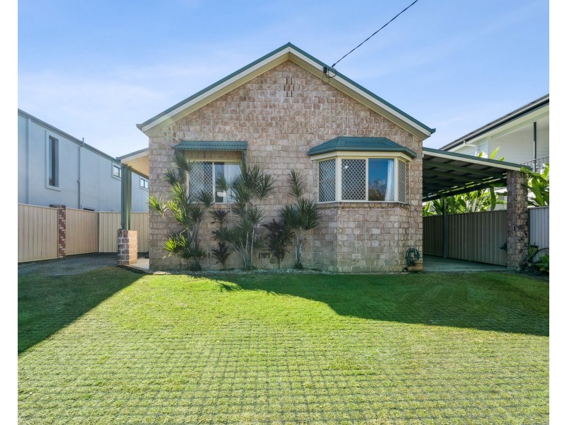 42 Acanthus Avenue, Burleigh Heads QLD 4220