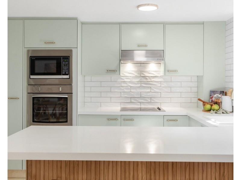 23/50 St Kevins Avenue, Benowa QLD 4217