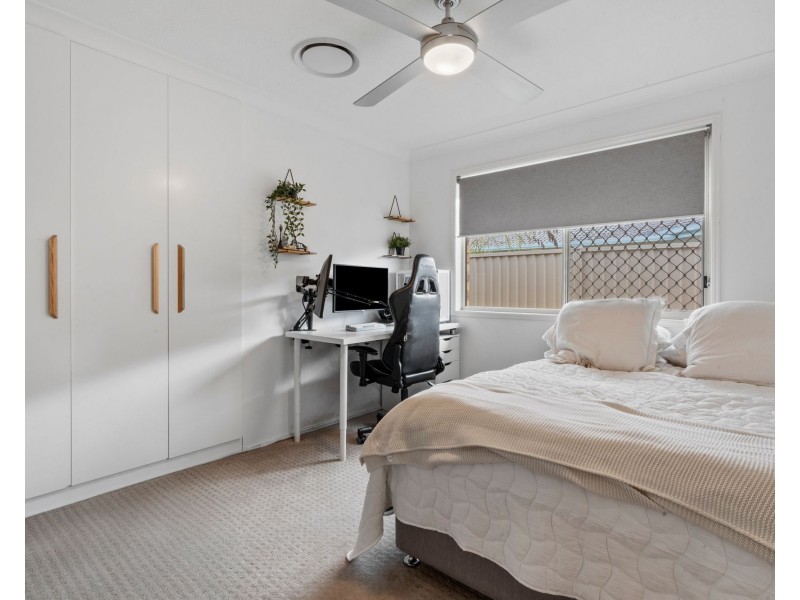 35 Saffron Street, Elanora QLD 4221