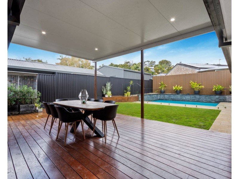 35 Saffron Street, Elanora QLD 4221