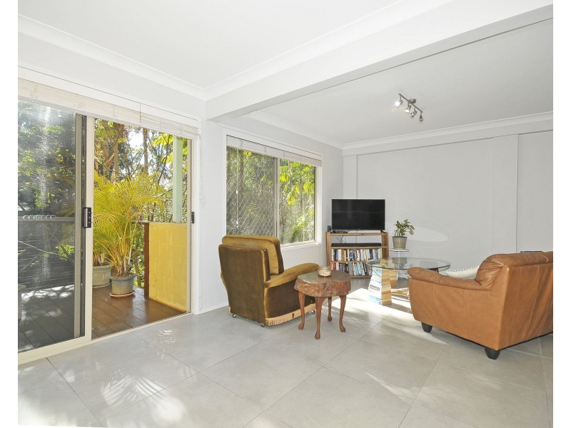 2/14 Fernleigh Court, Currumbin QLD 4223