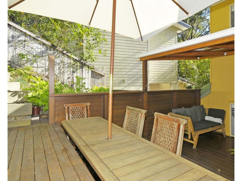 2/14 Fernleigh Court, Currumbin QLD 4223