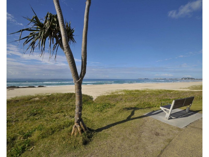2/14 Fernleigh Court, Currumbin QLD 4223