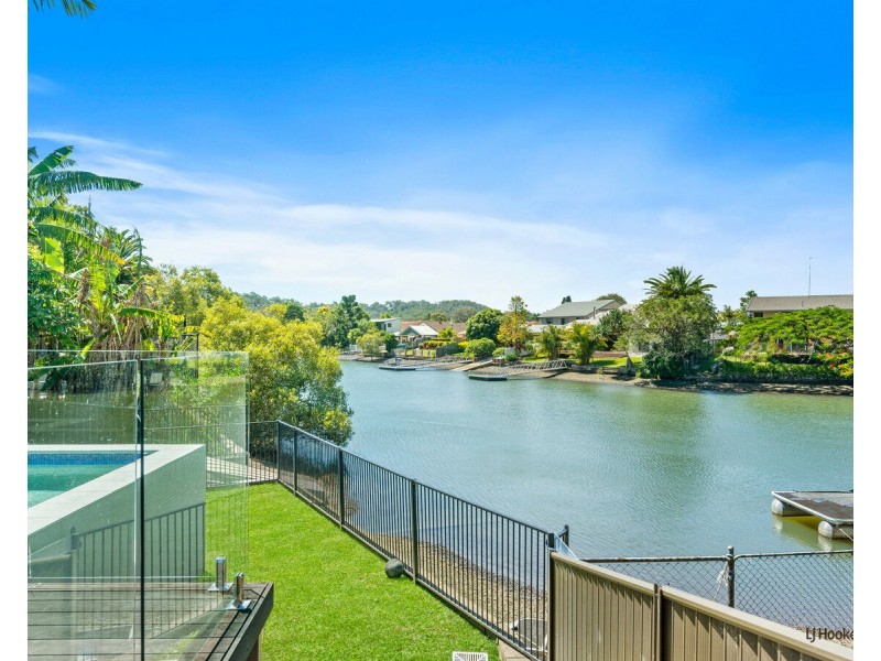 185 Currumbin Creek Road, Currumbin Waters QLD 4223