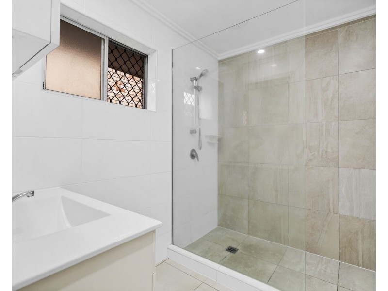 1/11 Second Avenue, Palm Beach QLD 4221