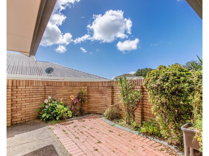 2/17 Janal Place, Currumbin Waters QLD 4223