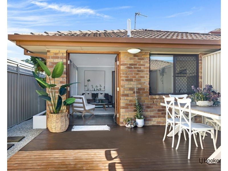 2/12 Maud Street, Tugun QLD 4224