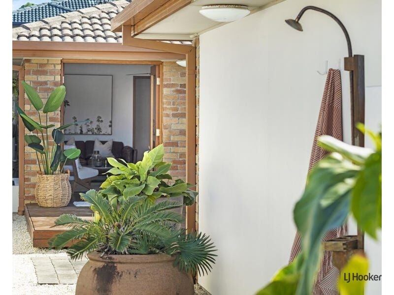 2/12 Maud Street, Tugun QLD 4224