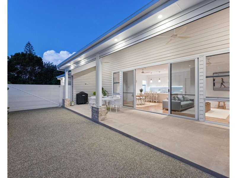 292 Coolangatta Road, Bilinga QLD 4225