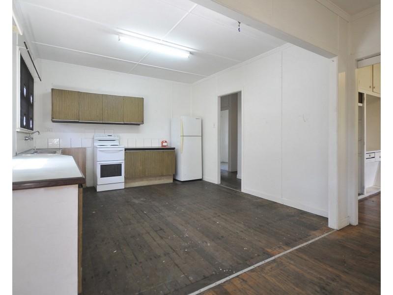 91 Leyte Avenue, Palm Beach QLD 4221