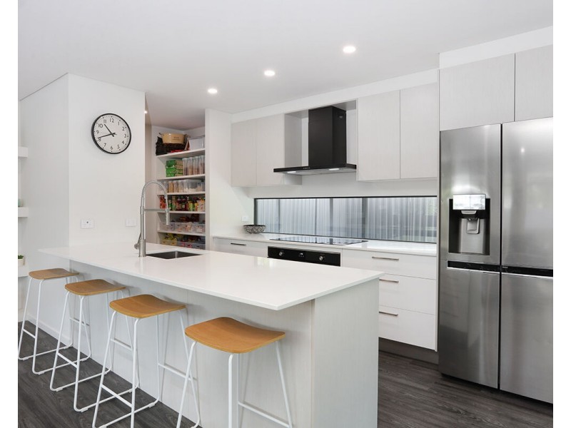 187 Currumbin Creek Road, Currumbin Waters QLD 4223