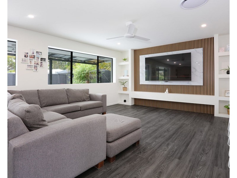 187 Currumbin Creek Road, Currumbin Waters QLD 4223