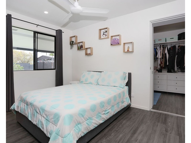 187 Currumbin Creek Road, Currumbin Waters QLD 4223