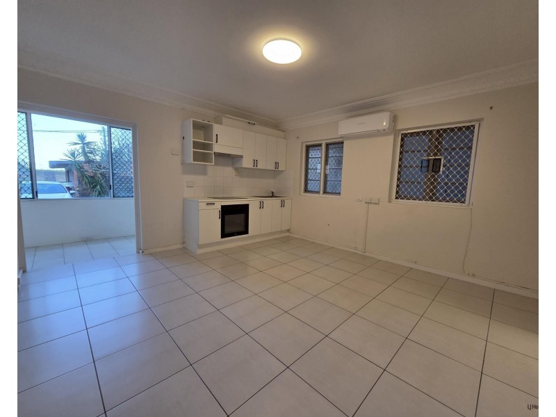 1/1055 Gold Coast Highway, Palm Beach QLD 4221