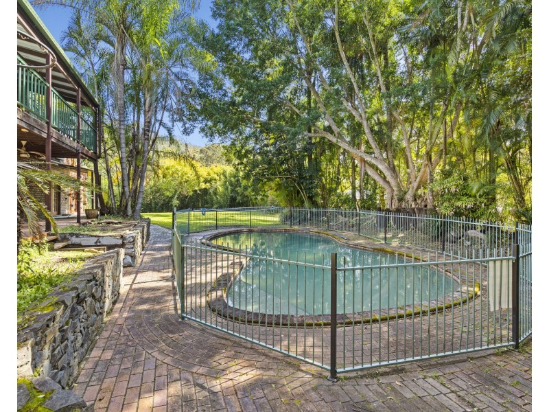 89 Bonogin Road, Bonogin QLD 4213